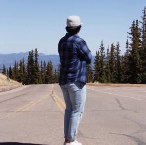 Meet your Posher, Delvin